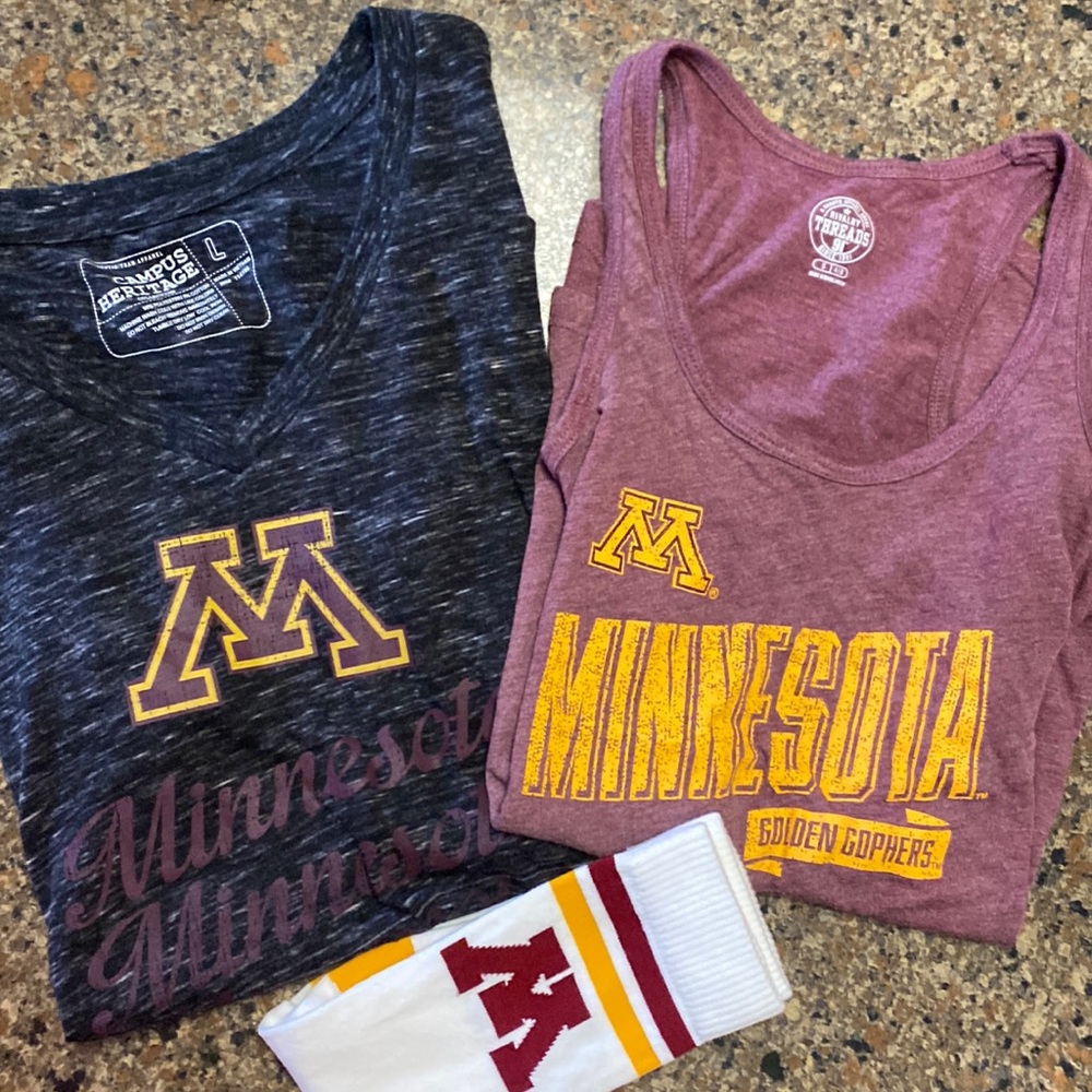 University of Minnesota Gopher Shirts Women’s